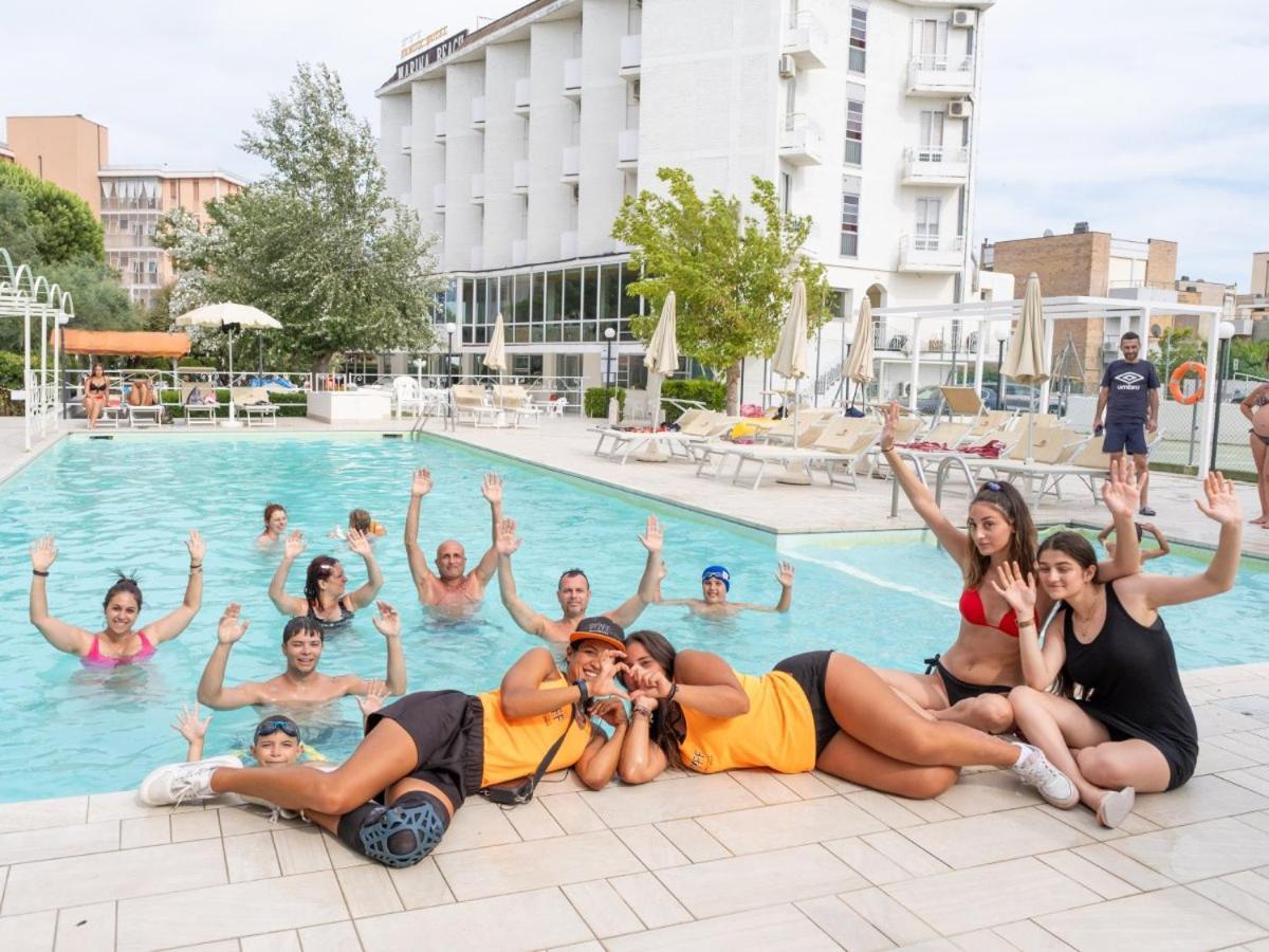 Hotel Marina Beach - Azzurro Club Ravenna Kültér fotó
