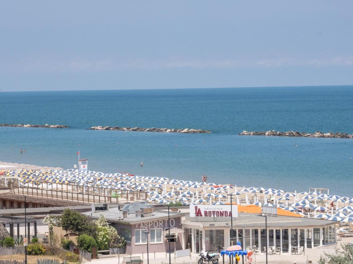 Hotel Marina Beach - Azzurro Club Ravenna Kültér fotó