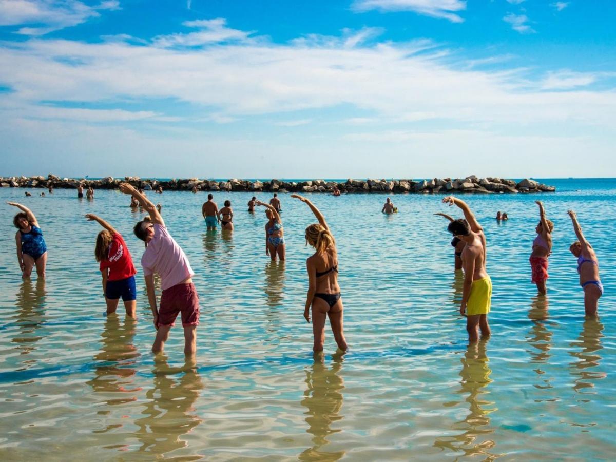Hotel Marina Beach - Azzurro Club Ravenna Kültér fotó