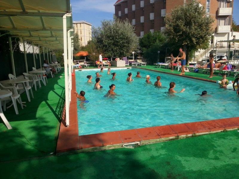 Hotel Marina Beach - Azzurro Club Ravenna Kültér fotó